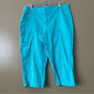 Lee Riders blue Mid Rise stretch Capri Pants size 16